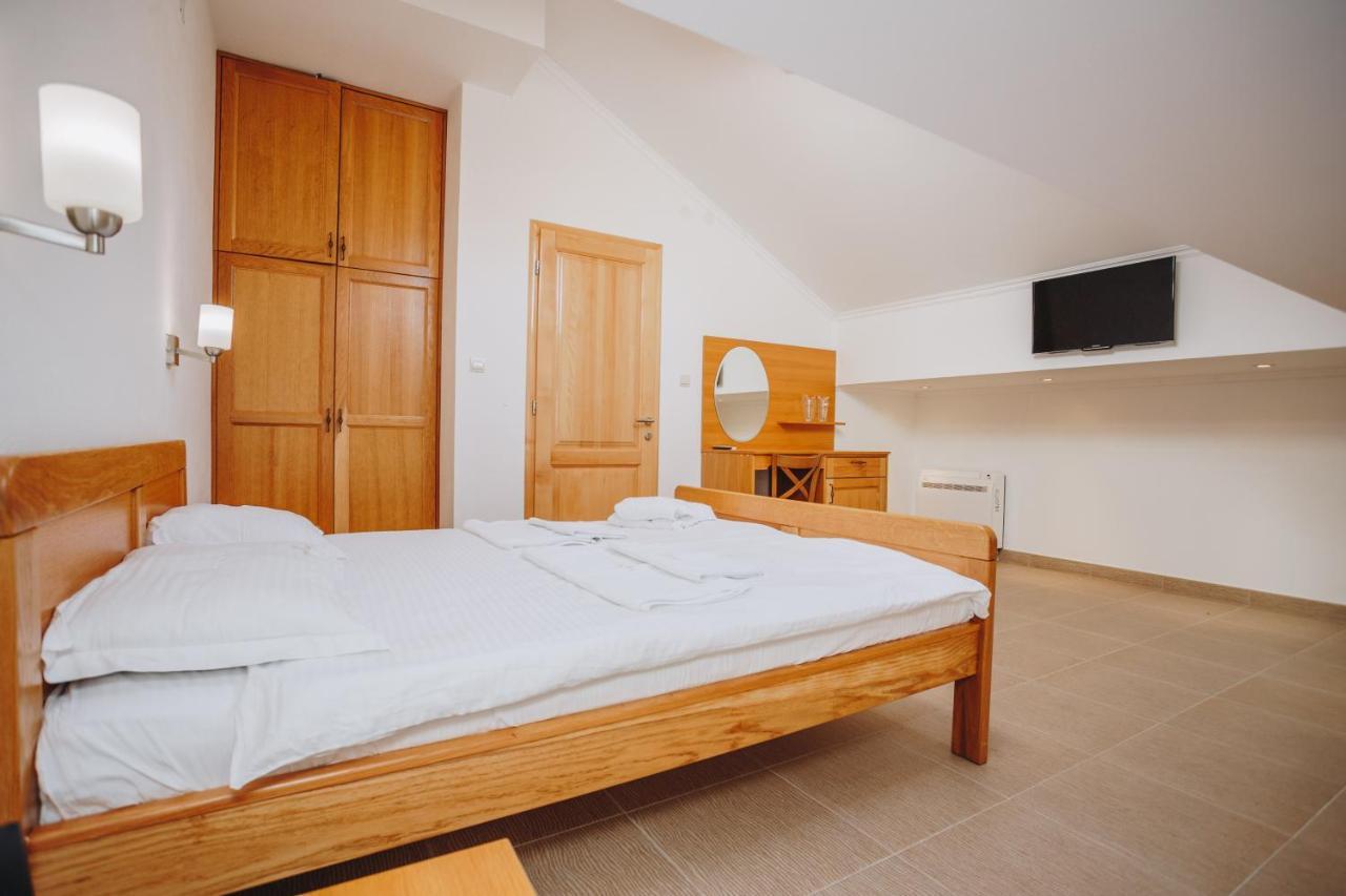 Eco Winery Lipovac Apartments Cetinje Buitenkant foto