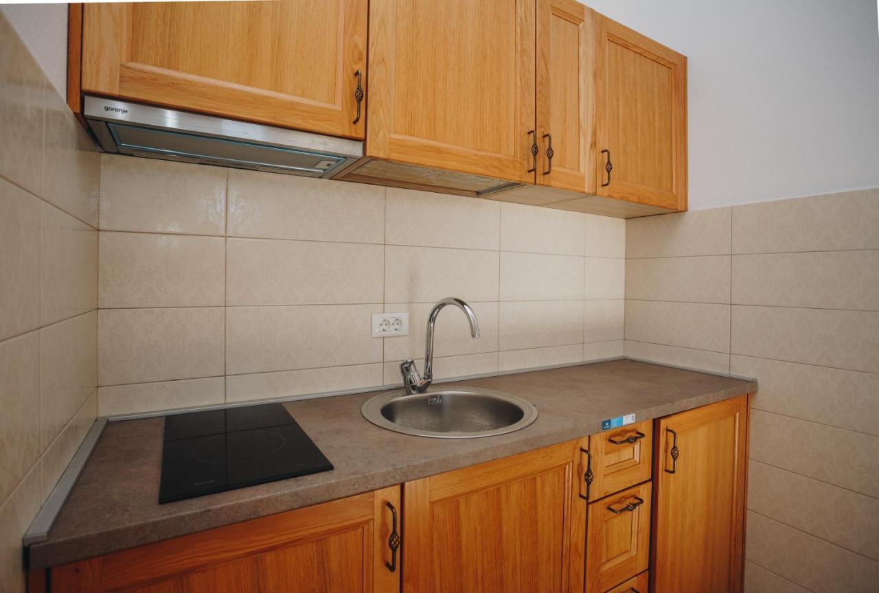 Eco Winery Lipovac Apartments Cetinje Buitenkant foto