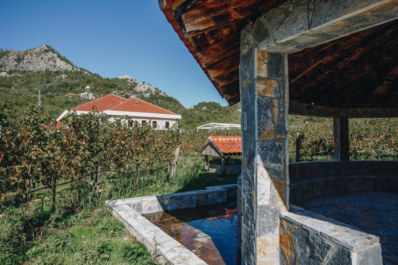 Eco Winery Lipovac Apartments Cetinje Buitenkant foto